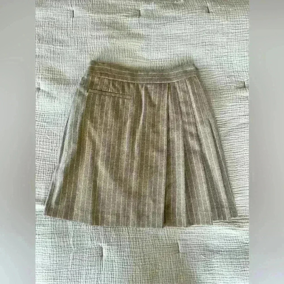 ba&sh Beige Pinstripe Pleated Mini Skirt | Size 0 - Picture 2 of 4